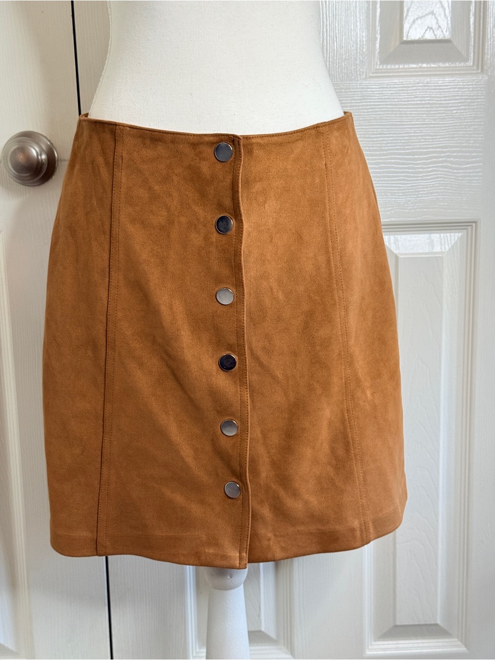MNG Casual Mango Tan Faux Suede Button Front Mini Skirt Size S - EUC